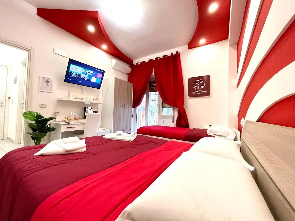 مبيت وإفطار نابولي Terrazza Garibaldi