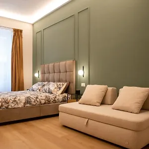 Guest house 33, Naples